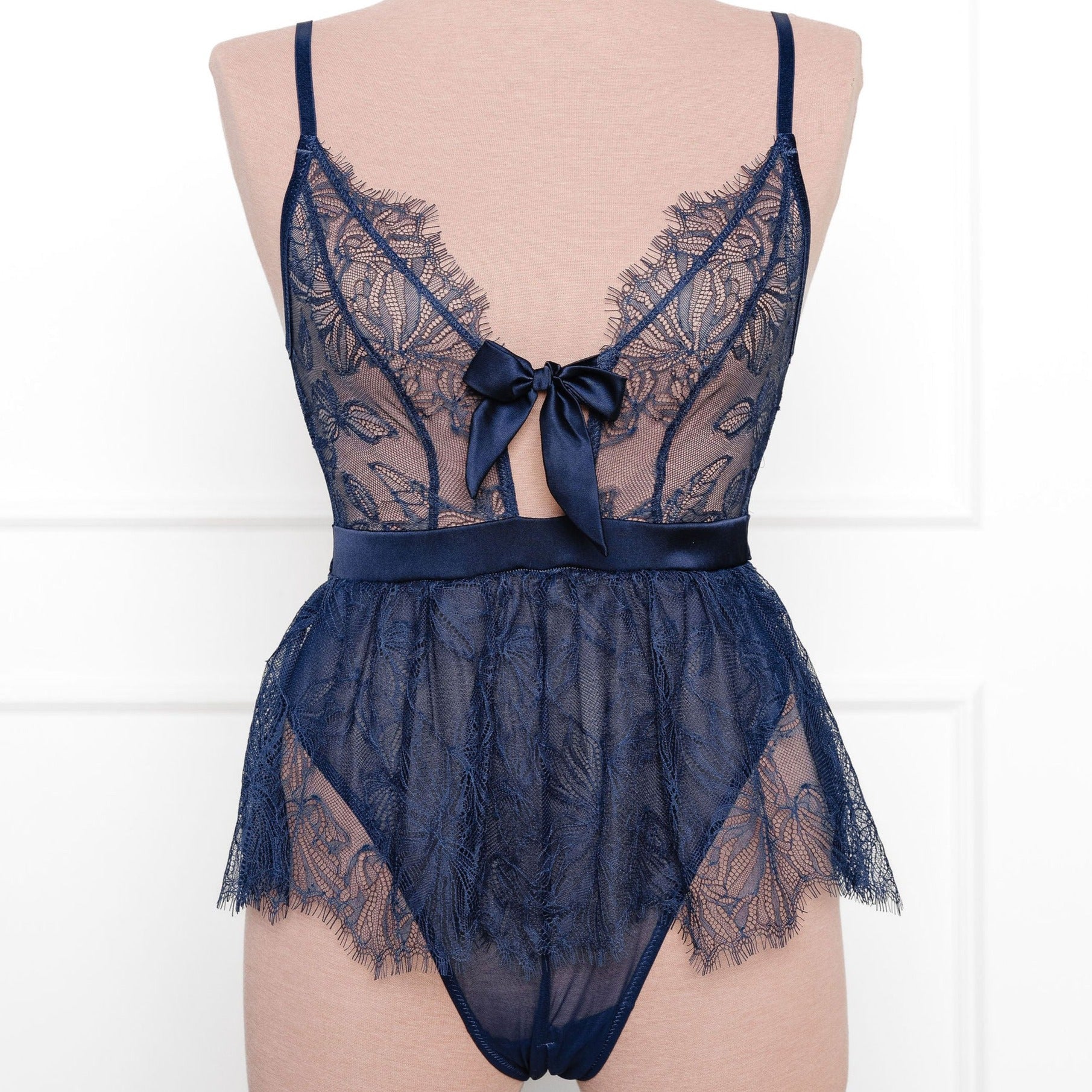 Eyelash Lace Crotchless Teddy - Navy