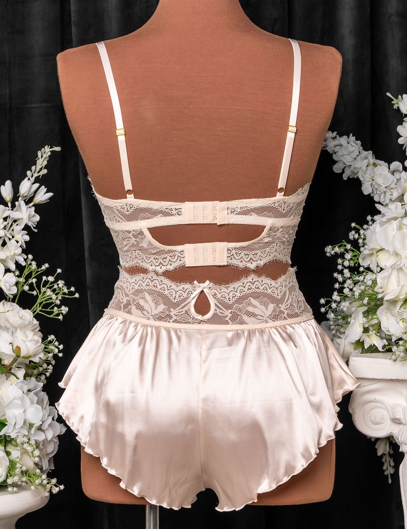Lacy Satin Keyhole Bralette - Champagne 6 Lacy Satin Keyhole Bralette - Champagne