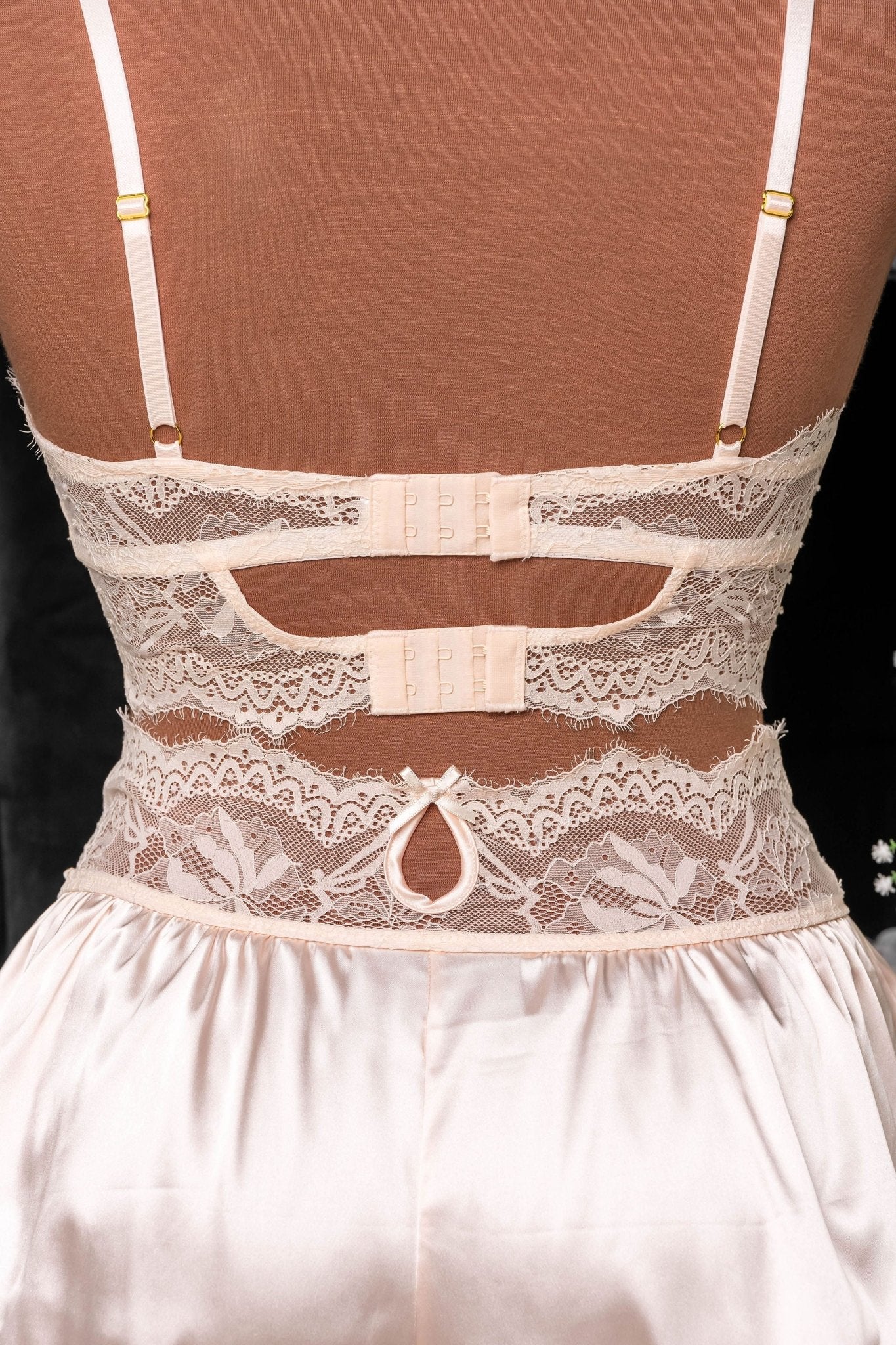 Lacy Satin Keyhole Bralette - Champagne 8 Lacy Satin Keyhole Bralette - Champagne