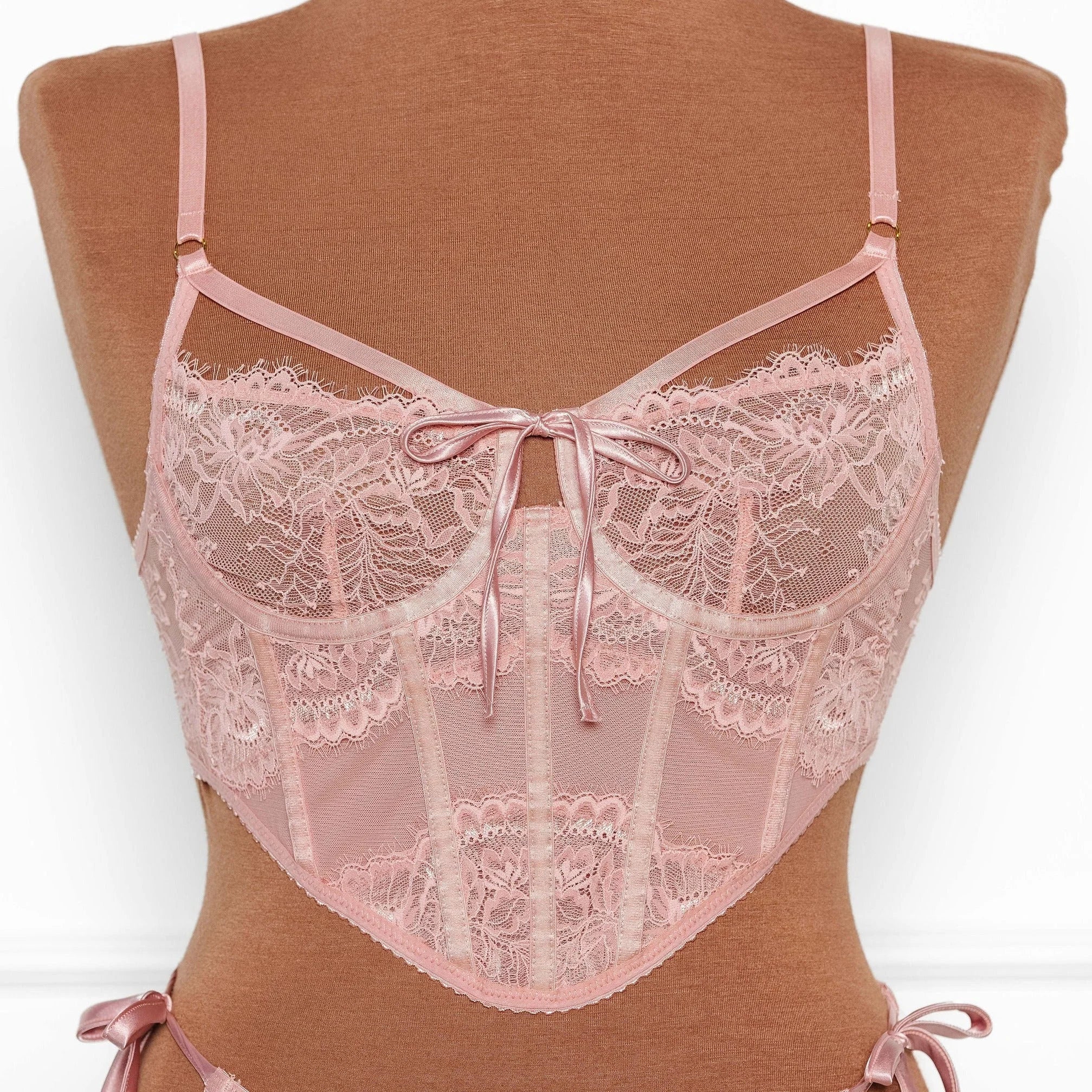 Lacy Underwire Corset - Blush