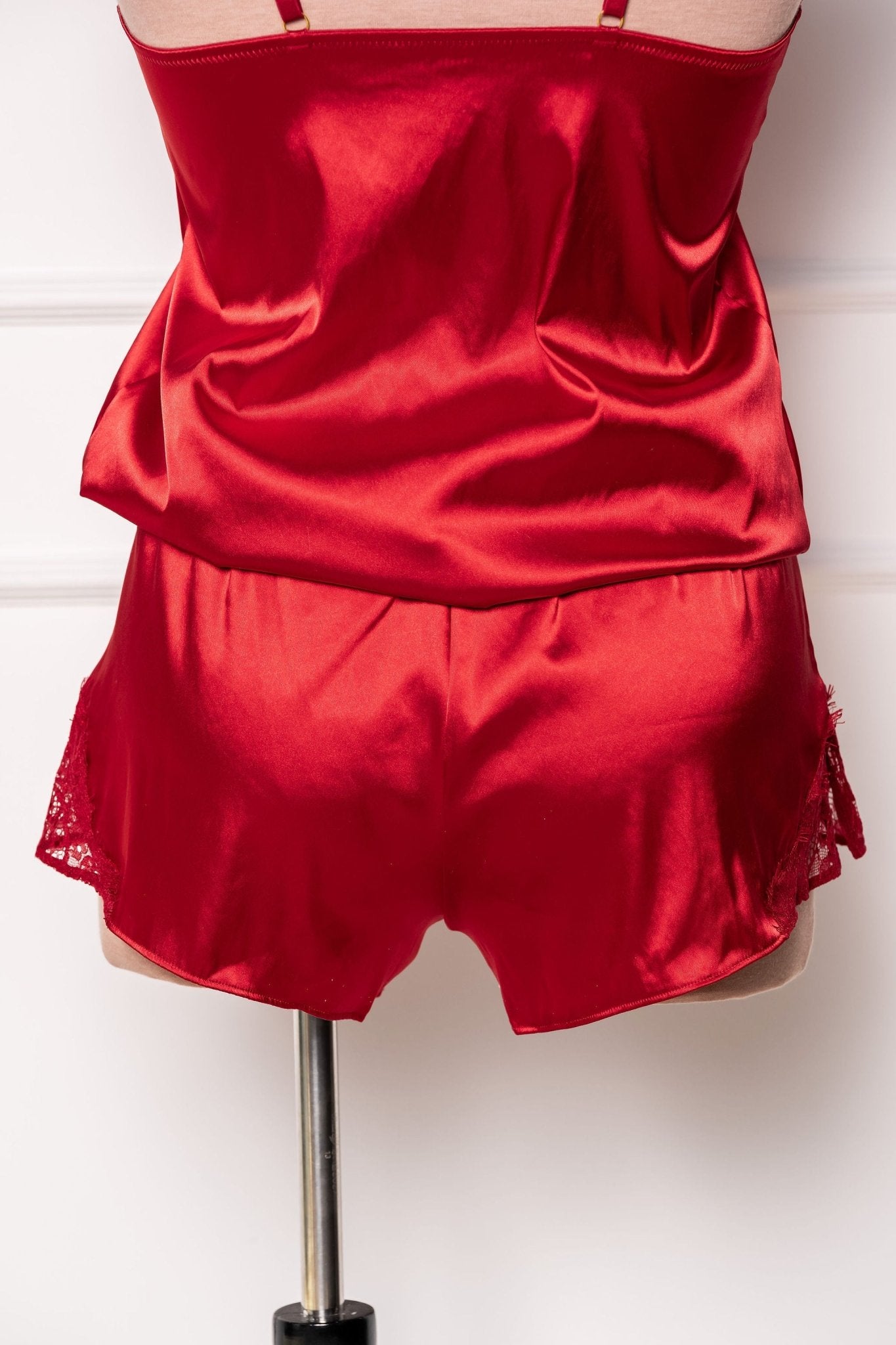 Satin & Eyelash Lace Short - Red 9 Satin & Eyelash Lace Short - Red