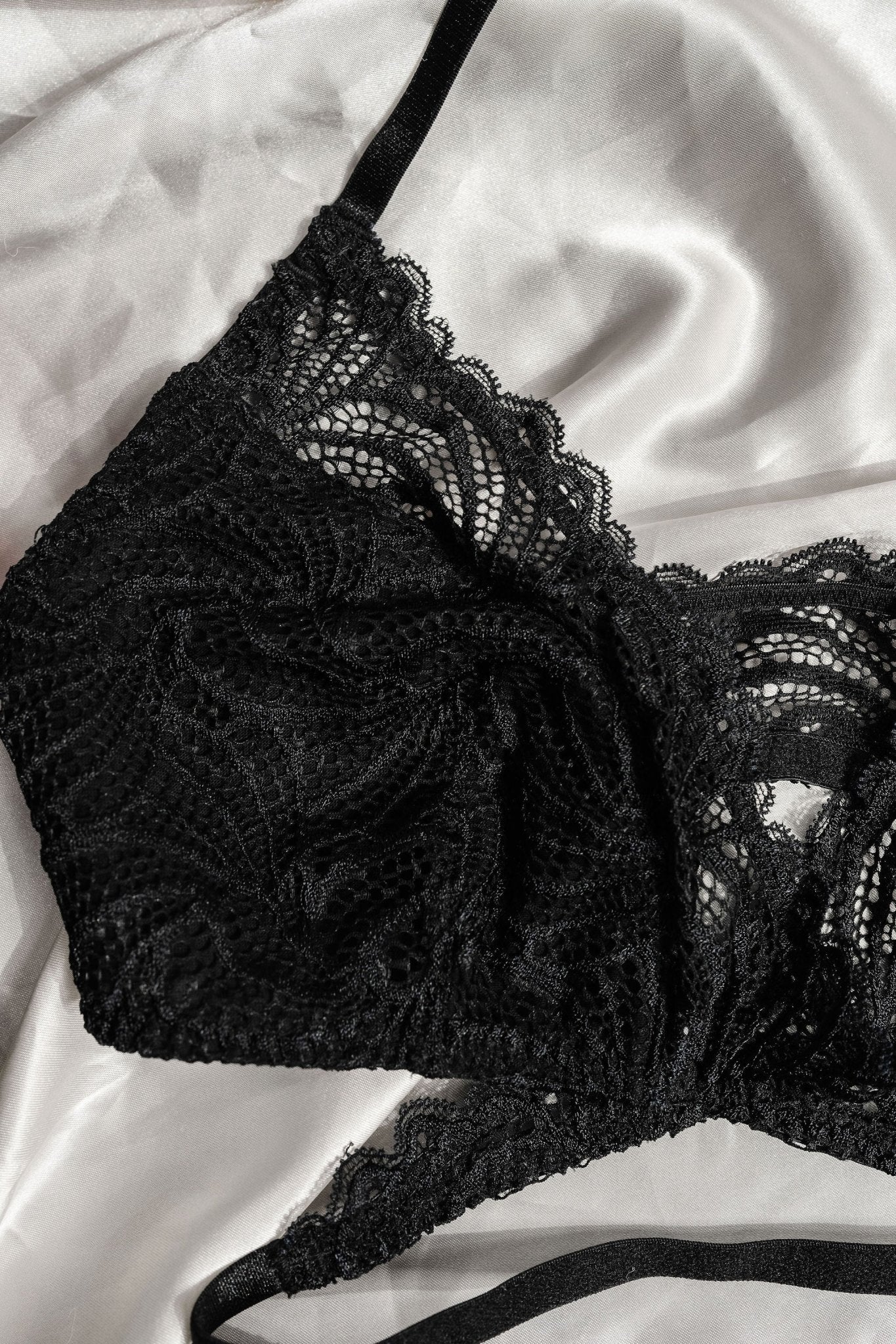 Strappy Wrap Bralette - Black 9 Strappy Wrap Bralette - Black