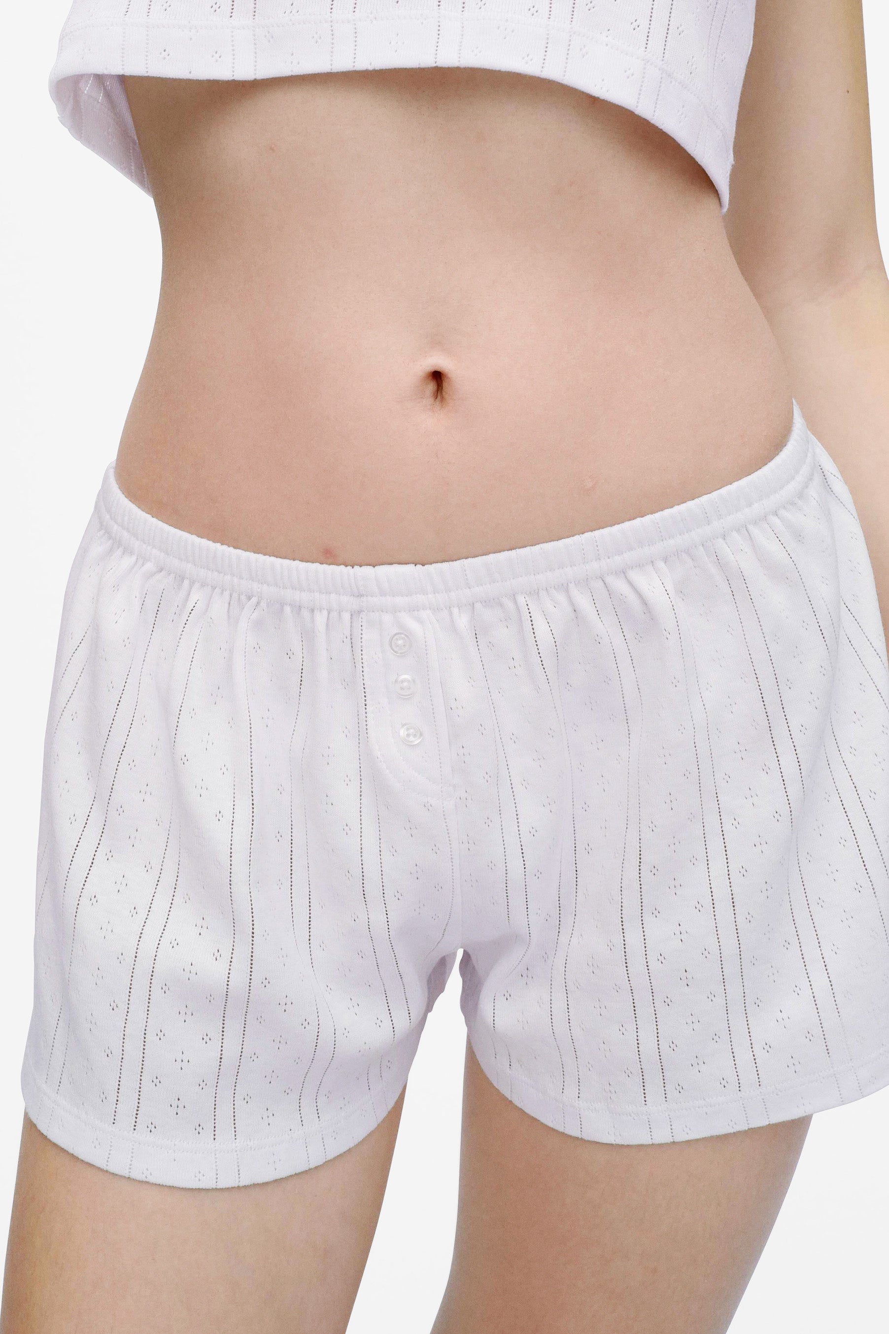 The Short White 8 The Short White